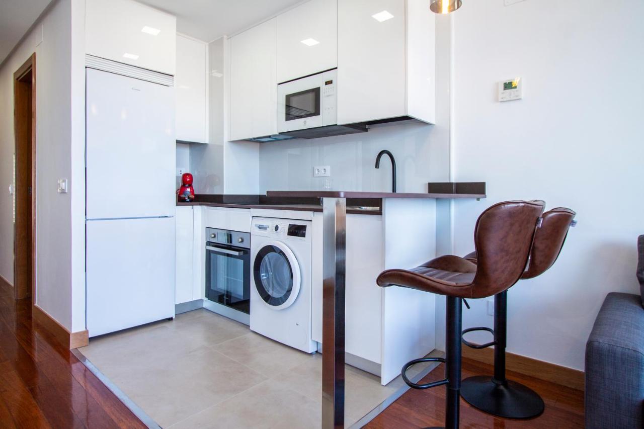 Apartamentos Castilla Luz Business Madrid Bagian luar foto